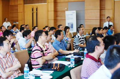 2010新時(shí)達(dá)新產(chǎn)品技術(shù)交流會-重慶站 - 新時(shí)達(dá)_電梯企業(yè)新聞_ - 電梯資訊 - 共利電梯網(wǎng)