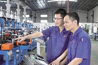 工程師康俊潤:有問題虛心求教 有技術(shù)悉心傳授