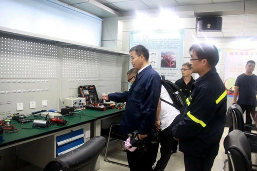 河南省煤炭行業(yè)創(chuàng)新工作室聯(lián)盟協(xié)同攻關暨大工匠巡回技術(shù)交流活動在鄭煤集團啟動