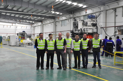 強強聯手，共探金屬包裝新未來 美國波爾制罐集團再度到訪斯萊克考察與技術交流